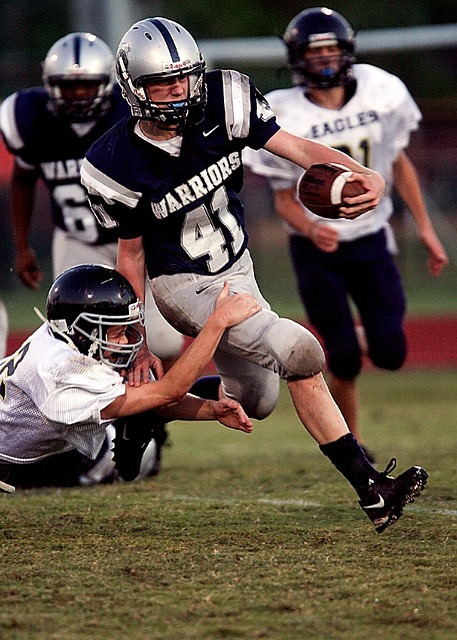 国乒天才被王楚钦球迷干扰，出局后教练劝他想开：往后十年都这样.